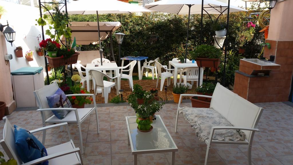 Beb I Delfini Di Casa Paola Acomodação com café da manhã Mascali Exterior foto