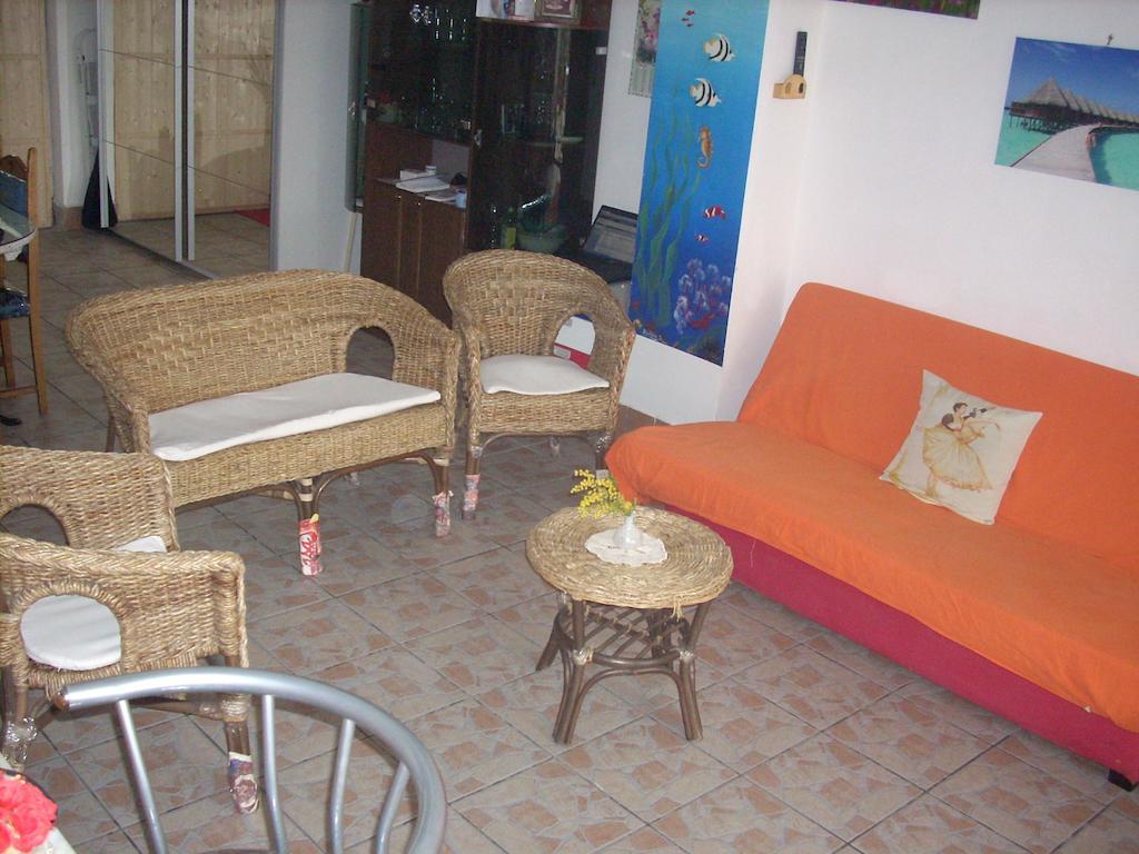 Beb I Delfini Di Casa Paola Acomodação com café da manhã Mascali Exterior foto