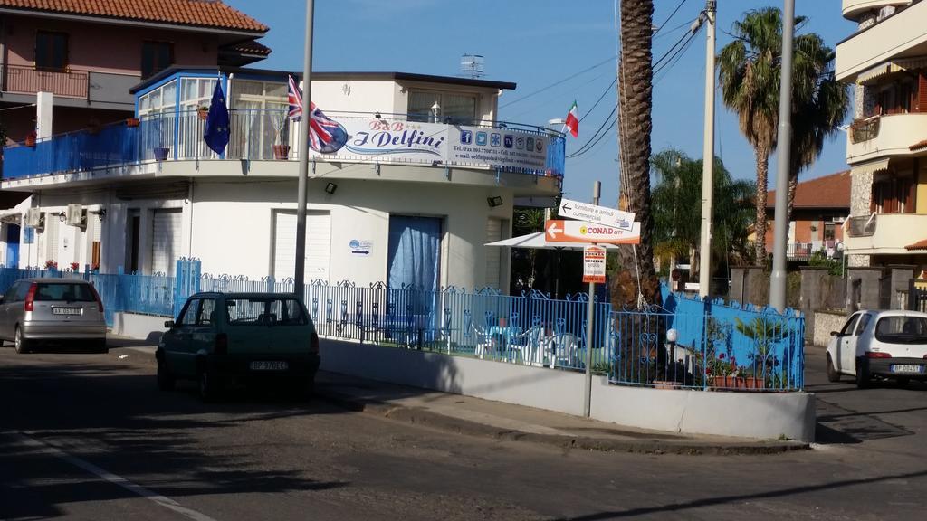 Beb I Delfini Di Casa Paola Acomodação com café da manhã Mascali Exterior foto